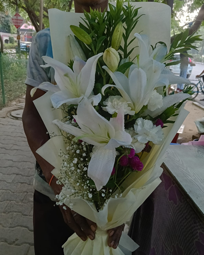 Rajender Florist